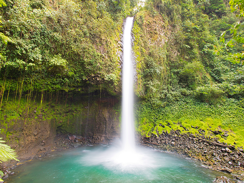 La Fortuna Waterfall in Monteverde, Costa Rica